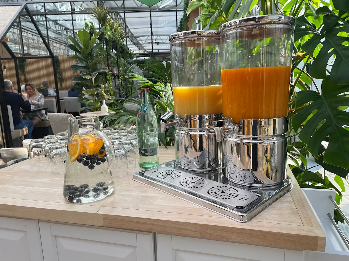 Fruchtsäfte, Café Karl by woelk