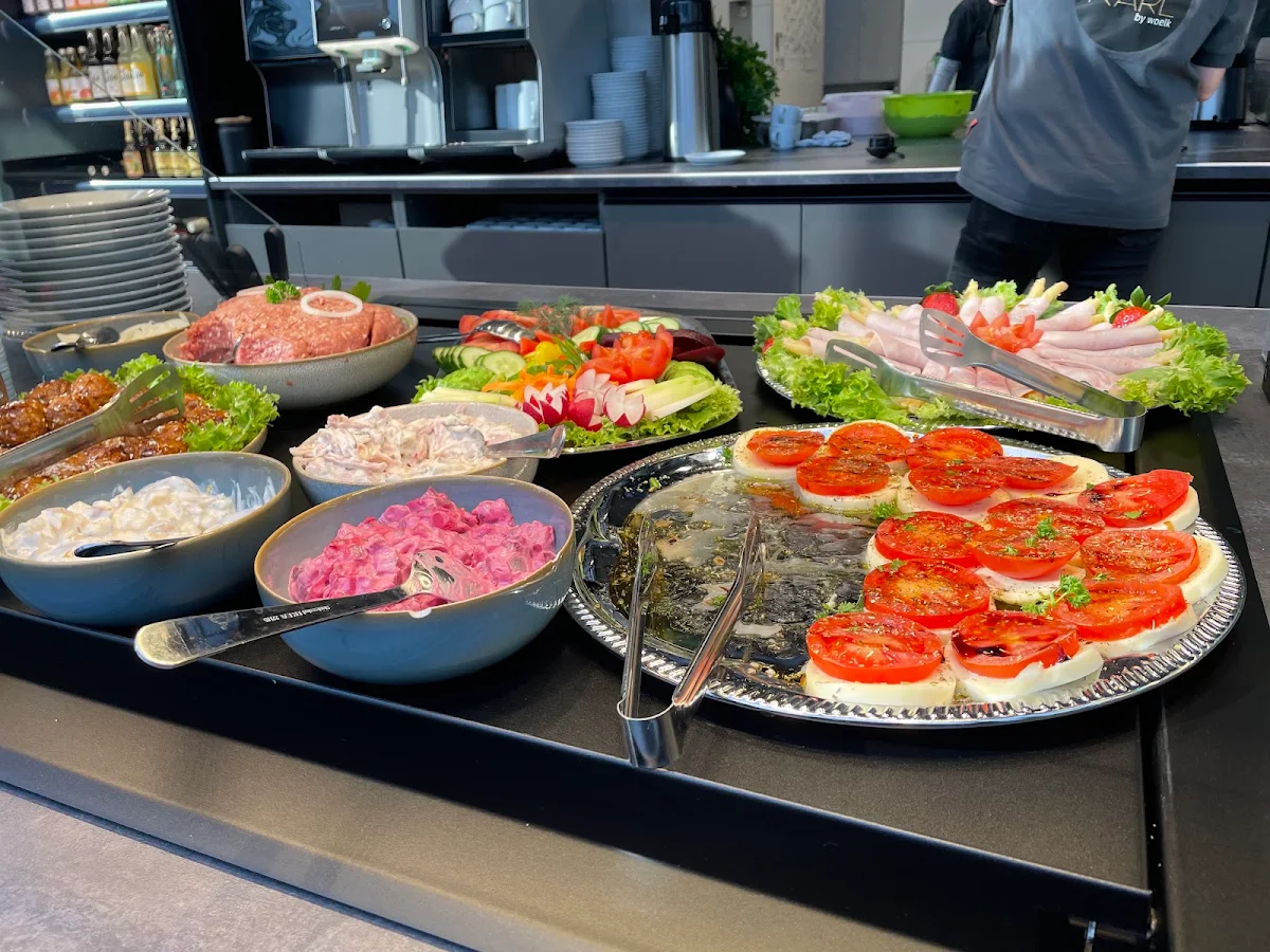 Frühstücksbüffet, Café Karl by woelk