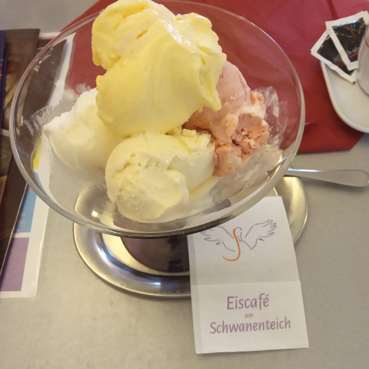 5 Kugeln Eis