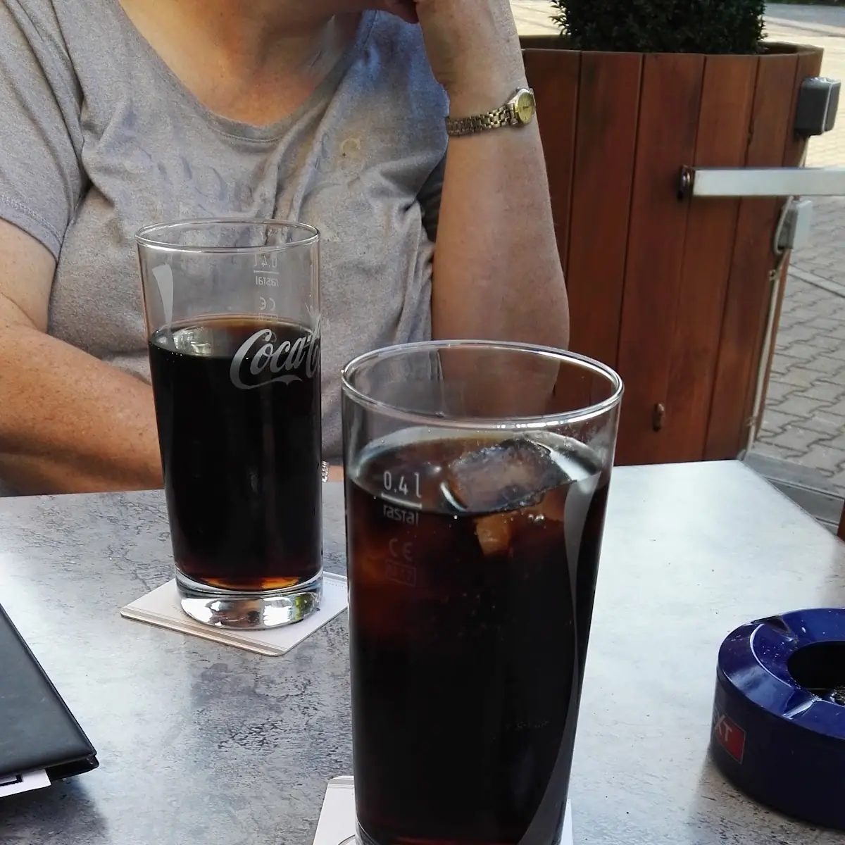 Cola