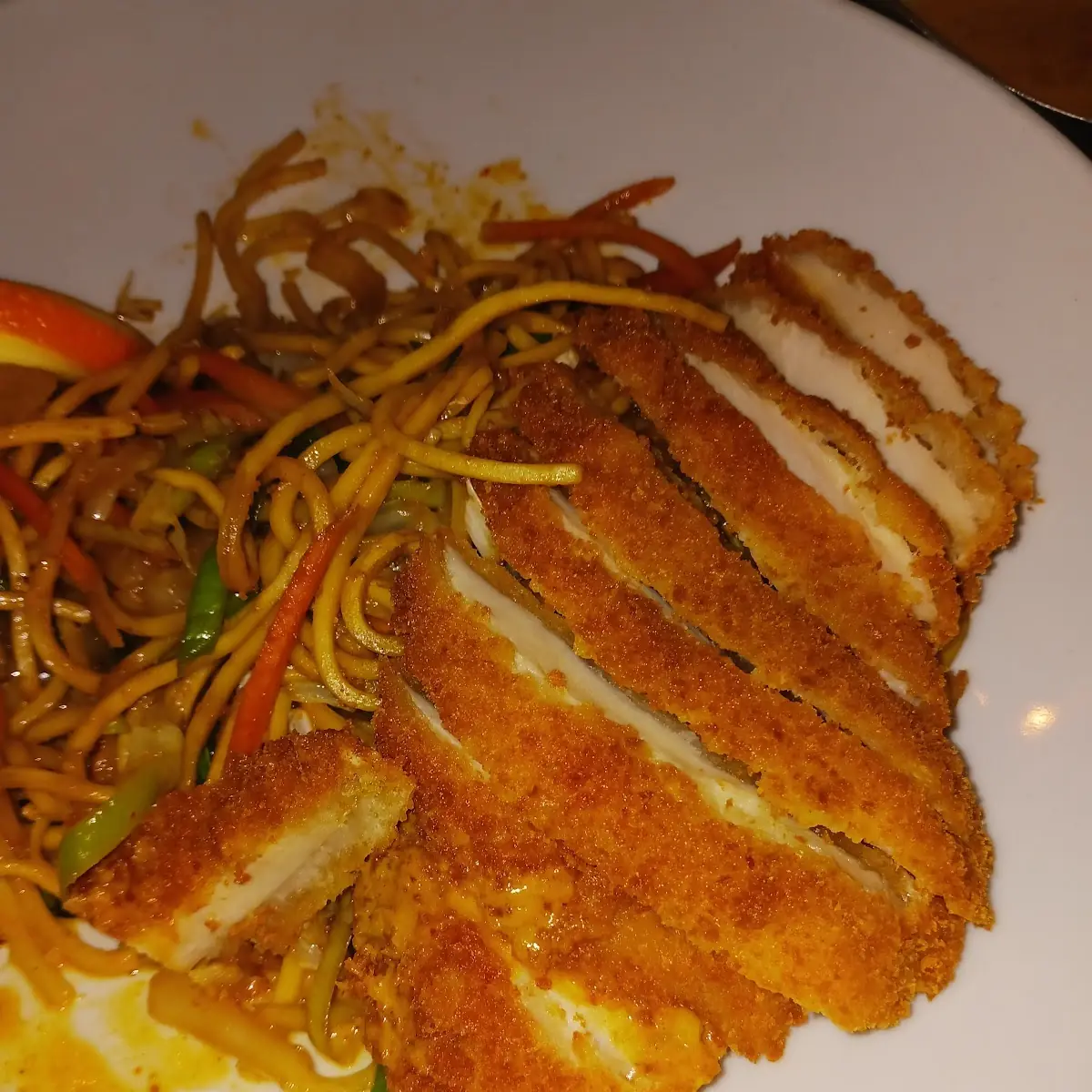 Gebratene Nudeln Mit Hähnchenfleisch, SOKI FOOD
