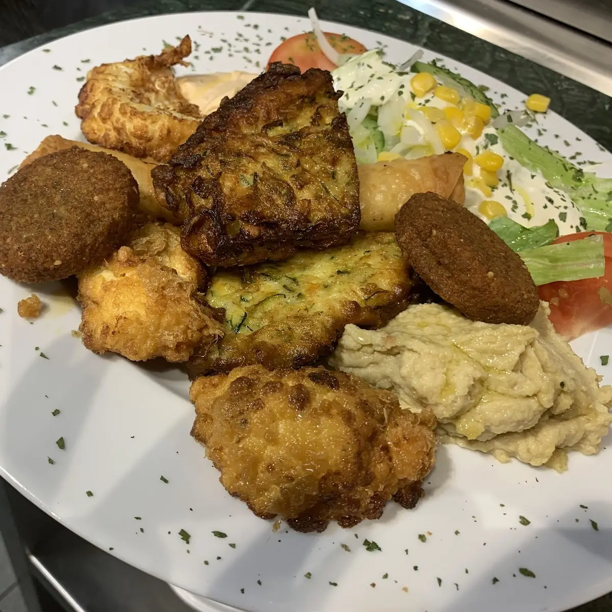 Falafel Oder Halloumi Menü