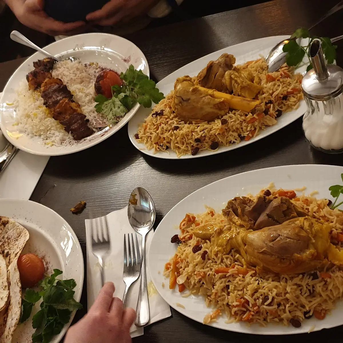 Mantu Kabab, Asal Restaurant