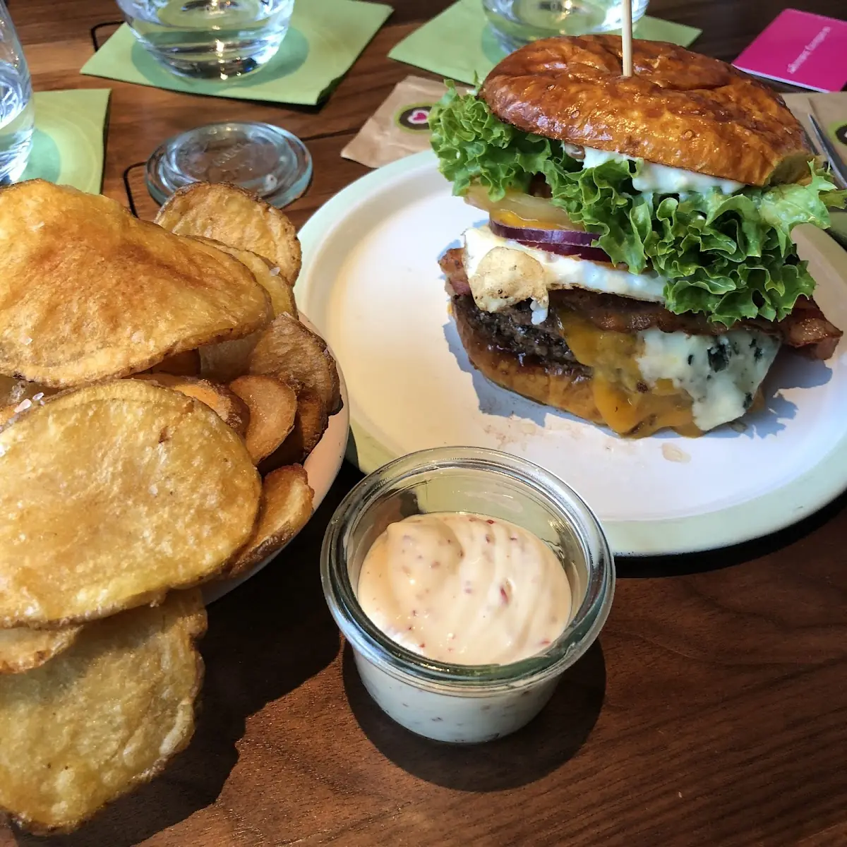 Burgerlich Chips