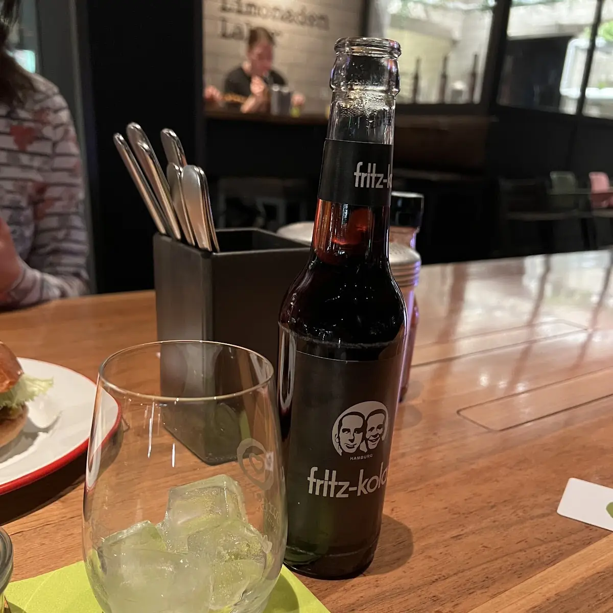 Cola