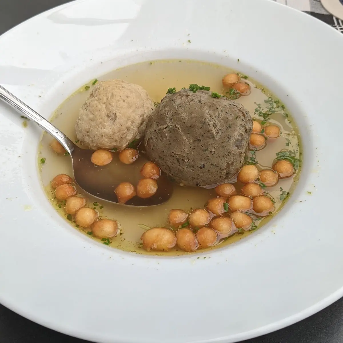 Knödelsuppe
