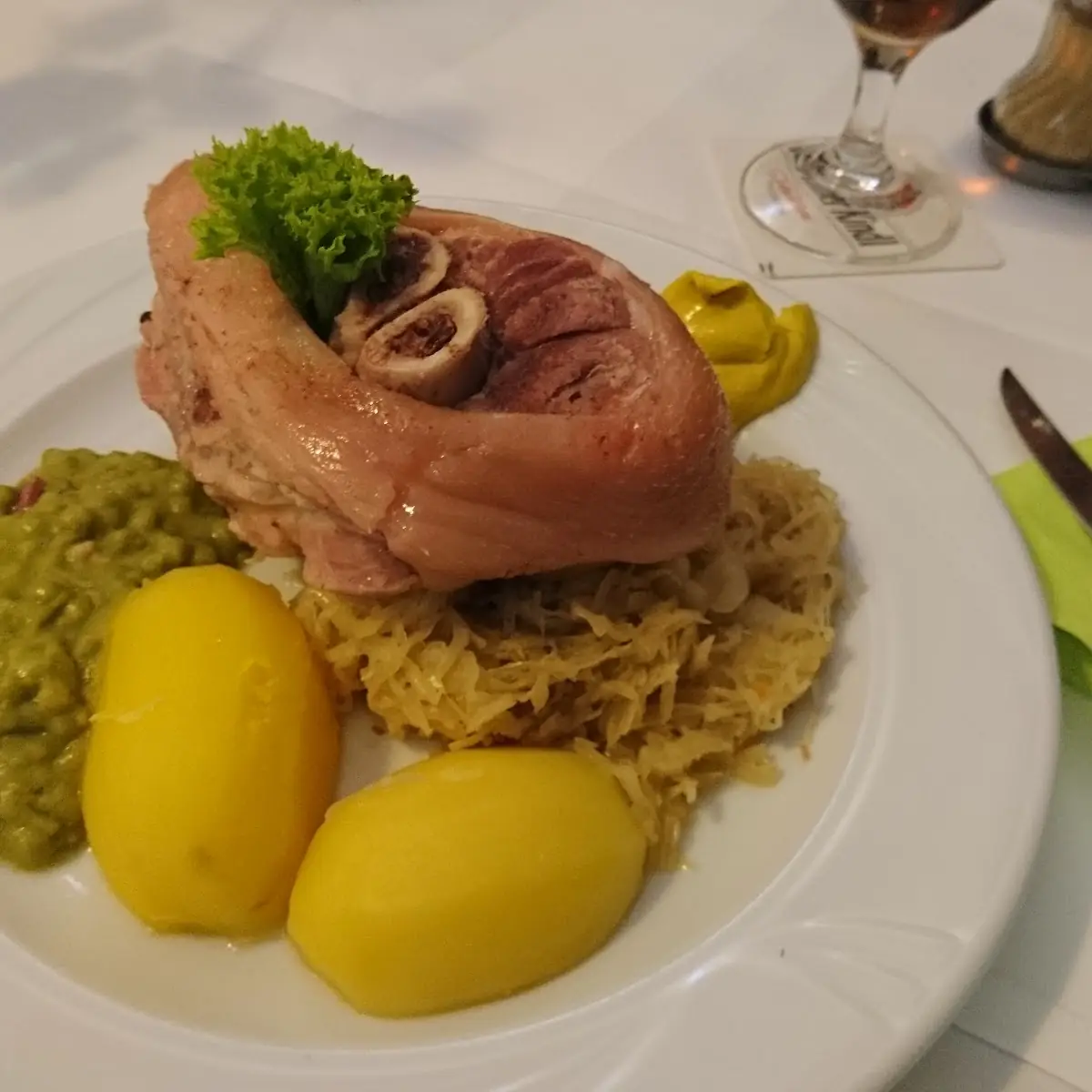 Berliner Eisbein