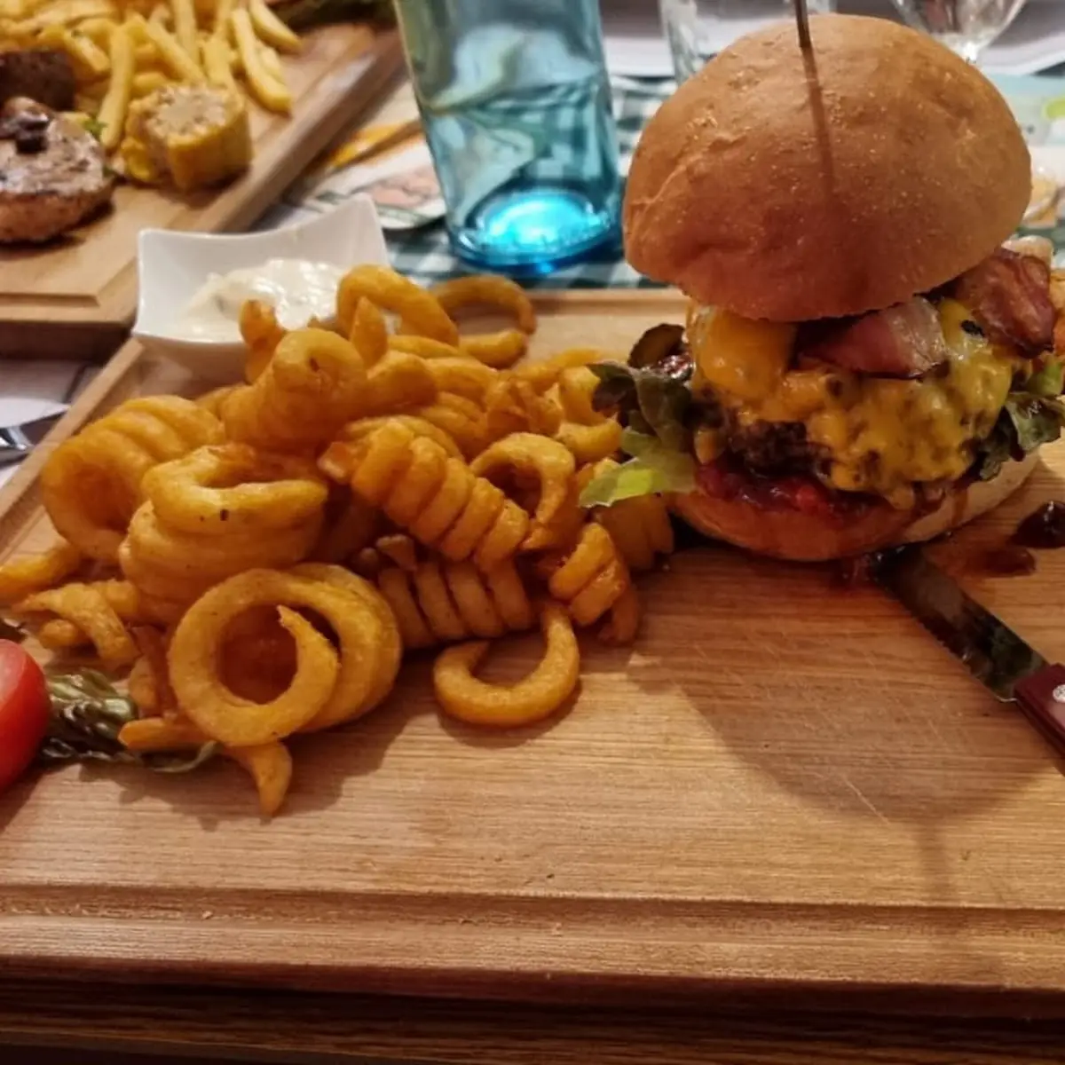 Burger Menü