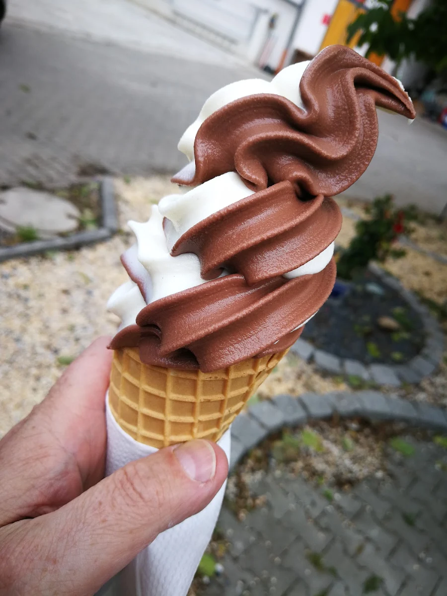 Softeis Groß