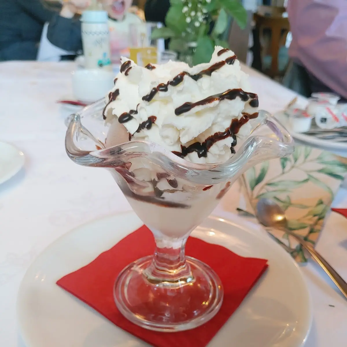 Gemischres Eis