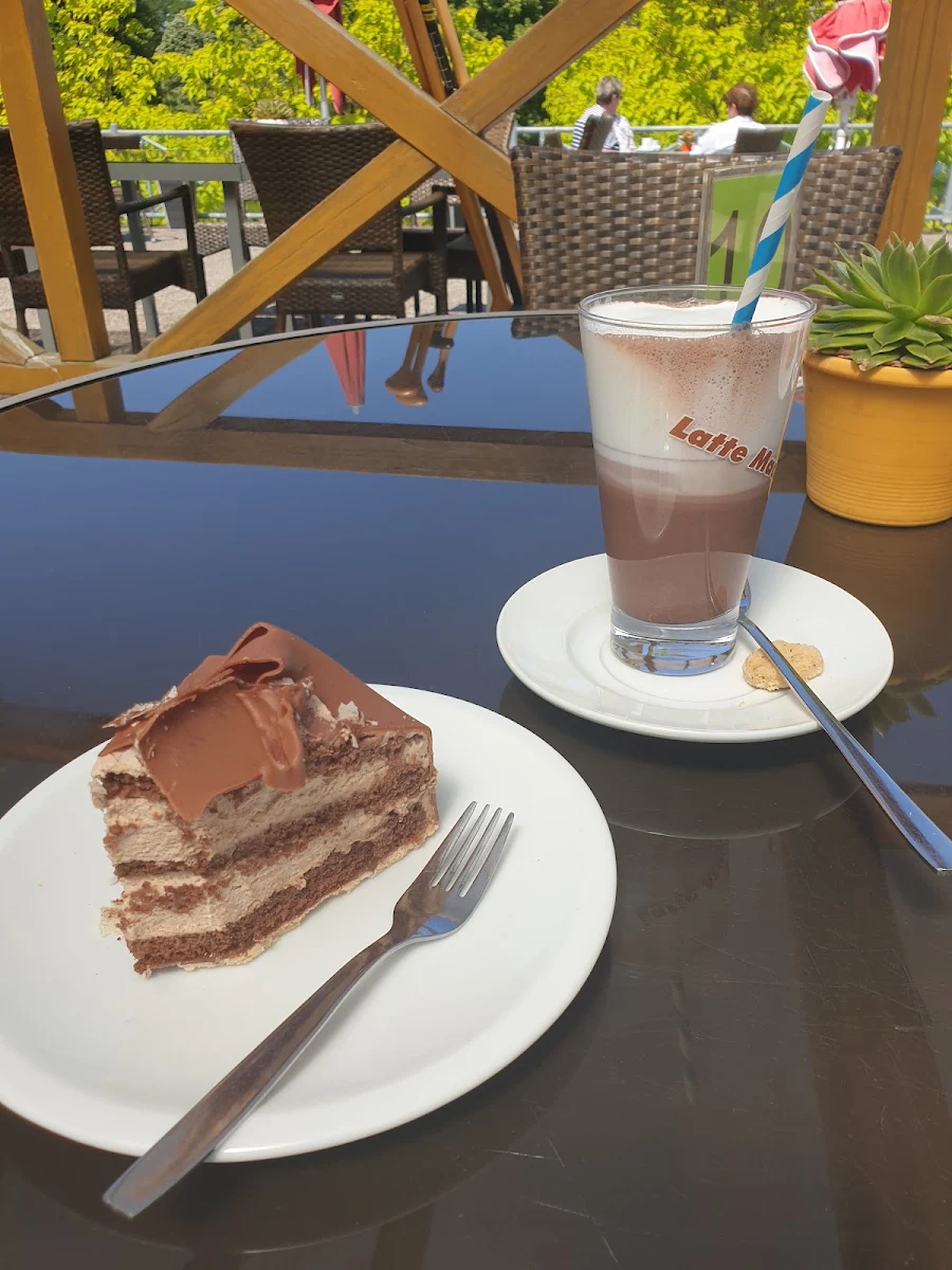 Schokomoussetorte