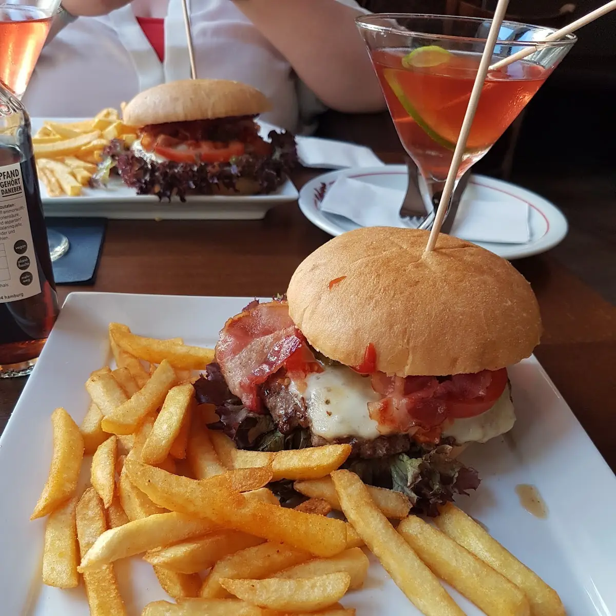 Bacon Cheeseburger