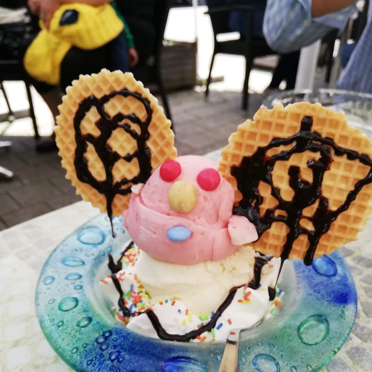 Micky Maus Eisbecher