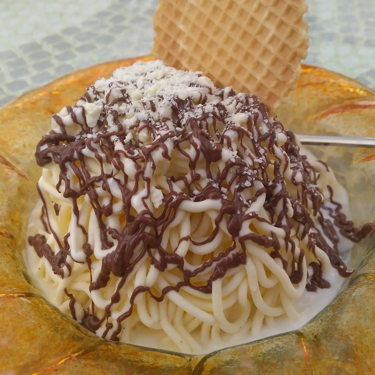 Nutella Spaghetti Eis