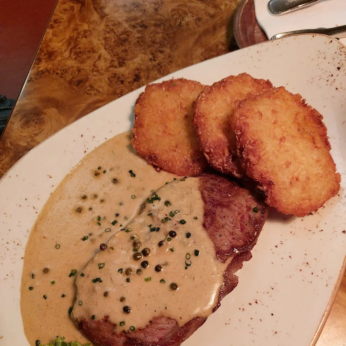 Pfeffer-steak