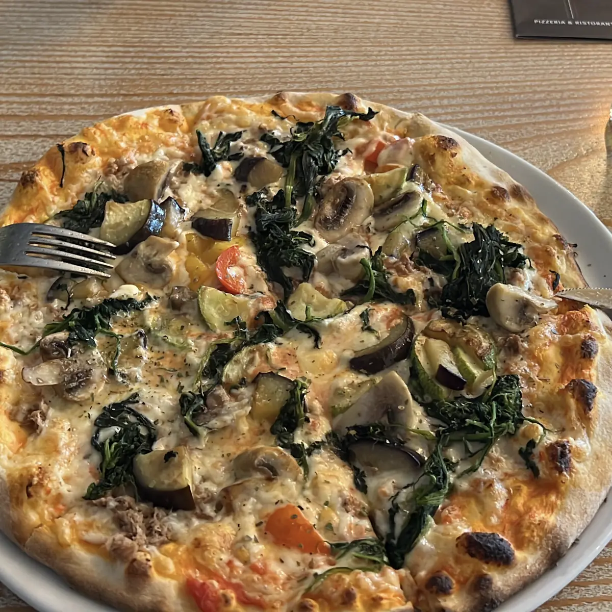 Highlights, Pizzeria Capello Rosso