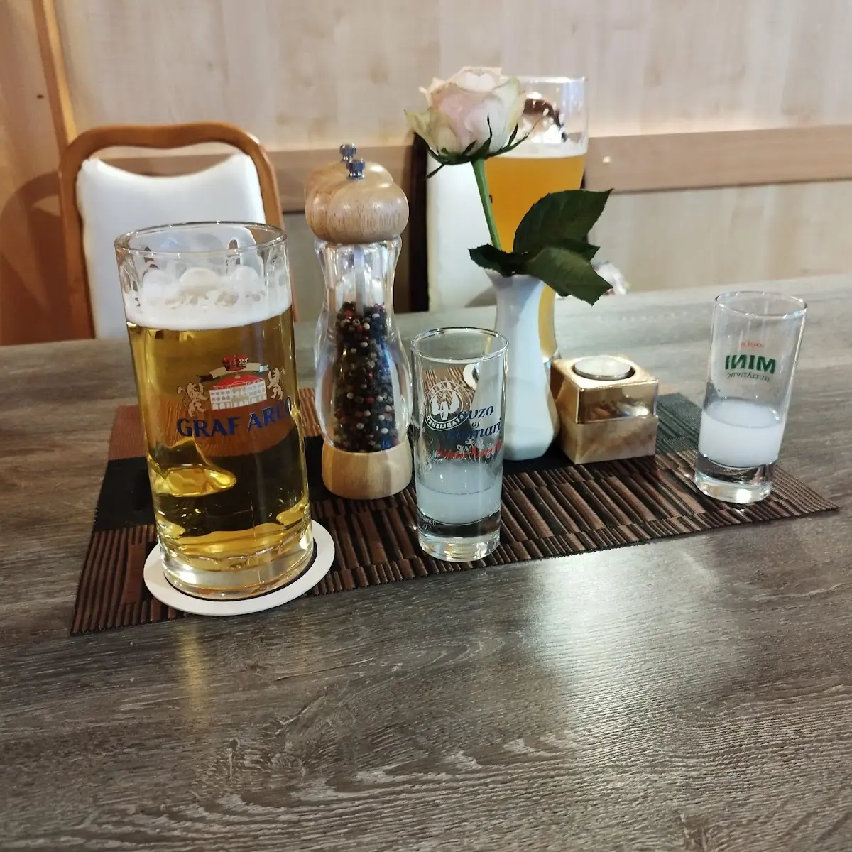 Weizen Und Ein Helles Bier