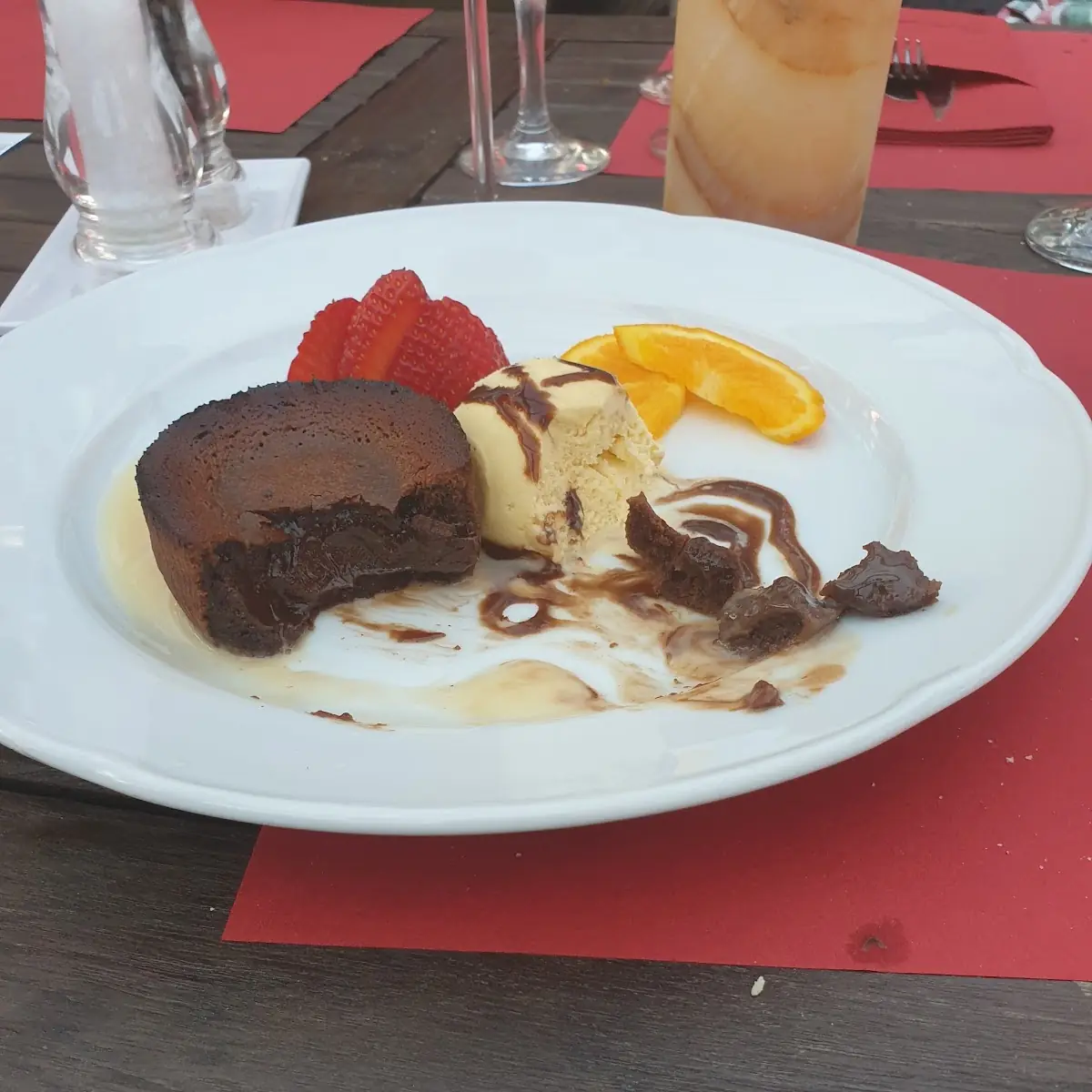 Lavacake