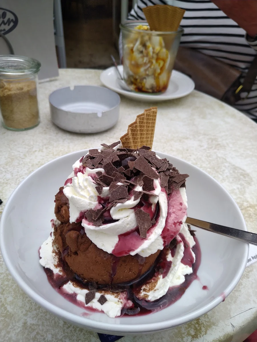 Tartufo Eis