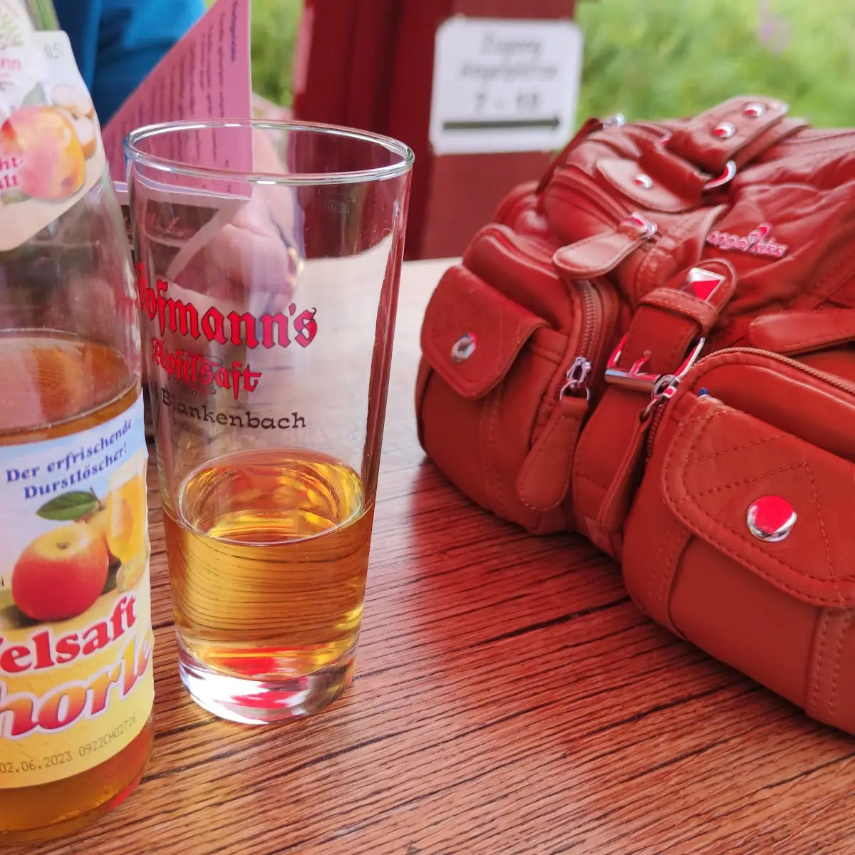 Apfel Saft Schorle