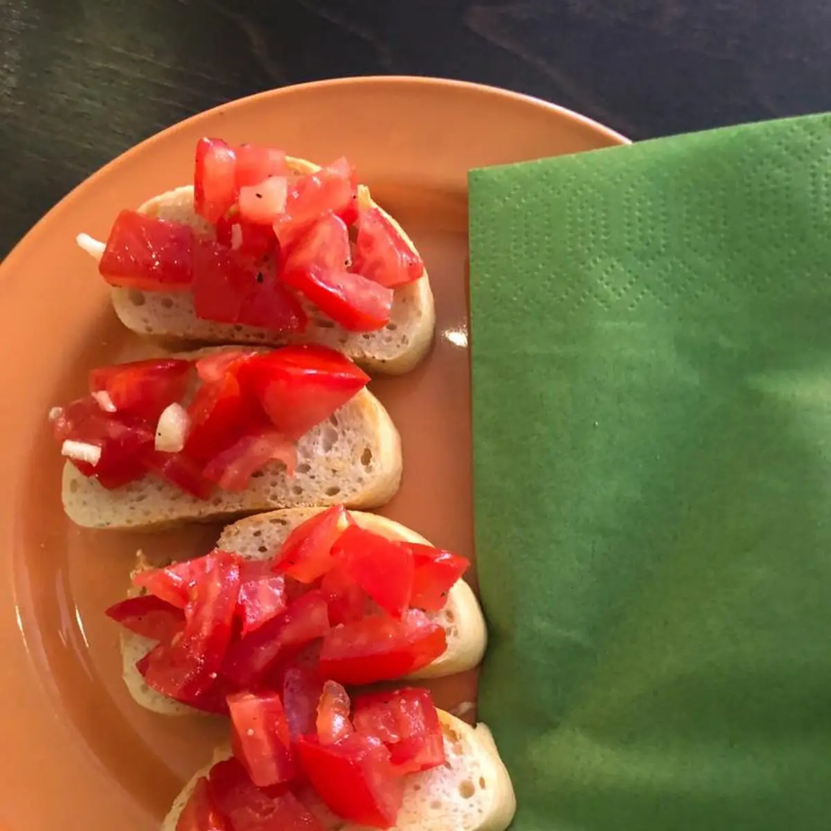 Highlights, Wally’s Bistro Café