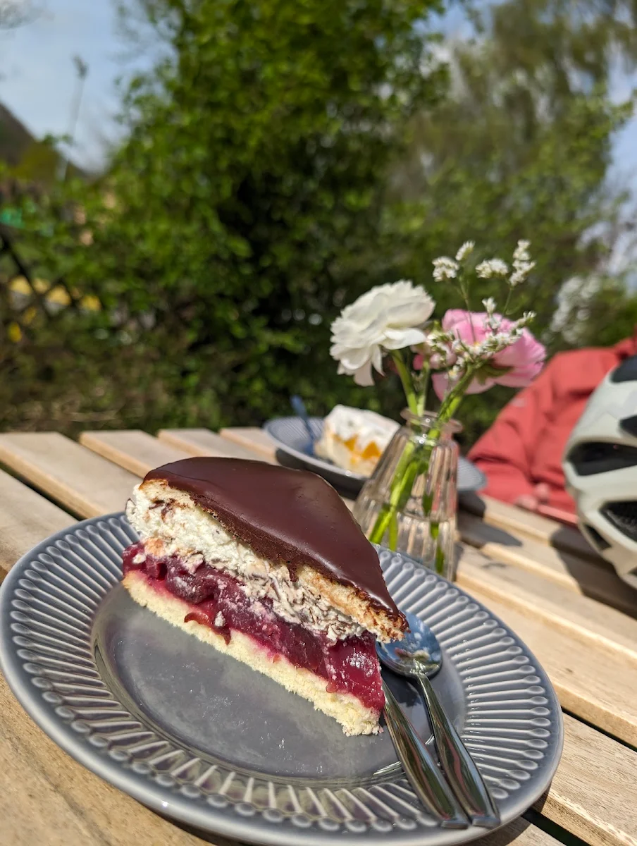 Stracciatella Kirschtorte