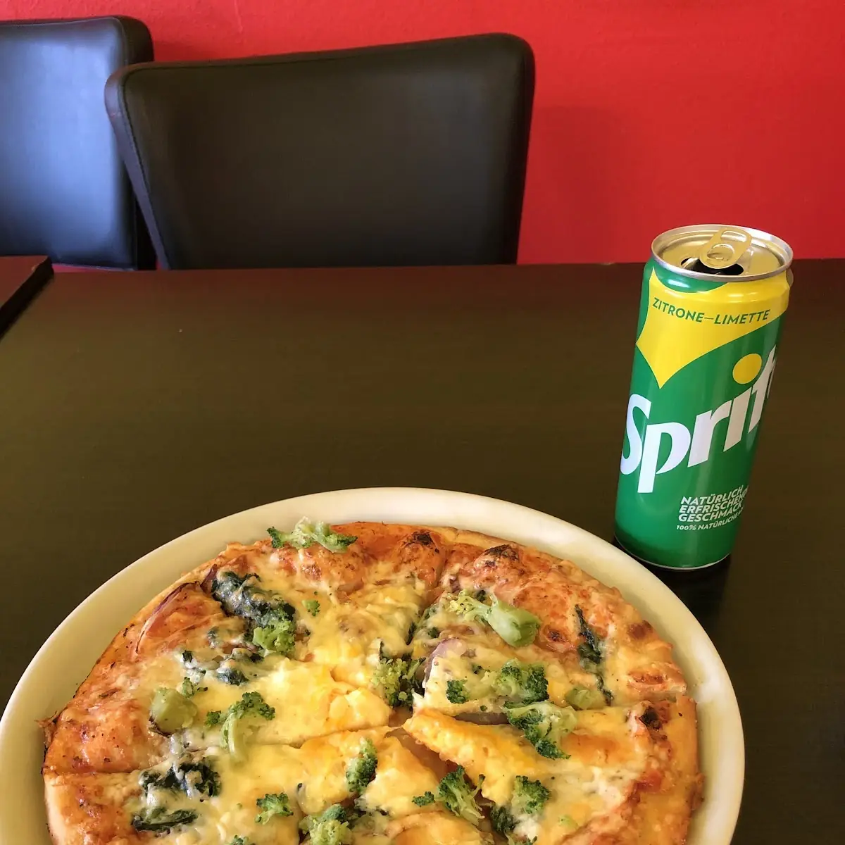 Broccoli Pizza Menü