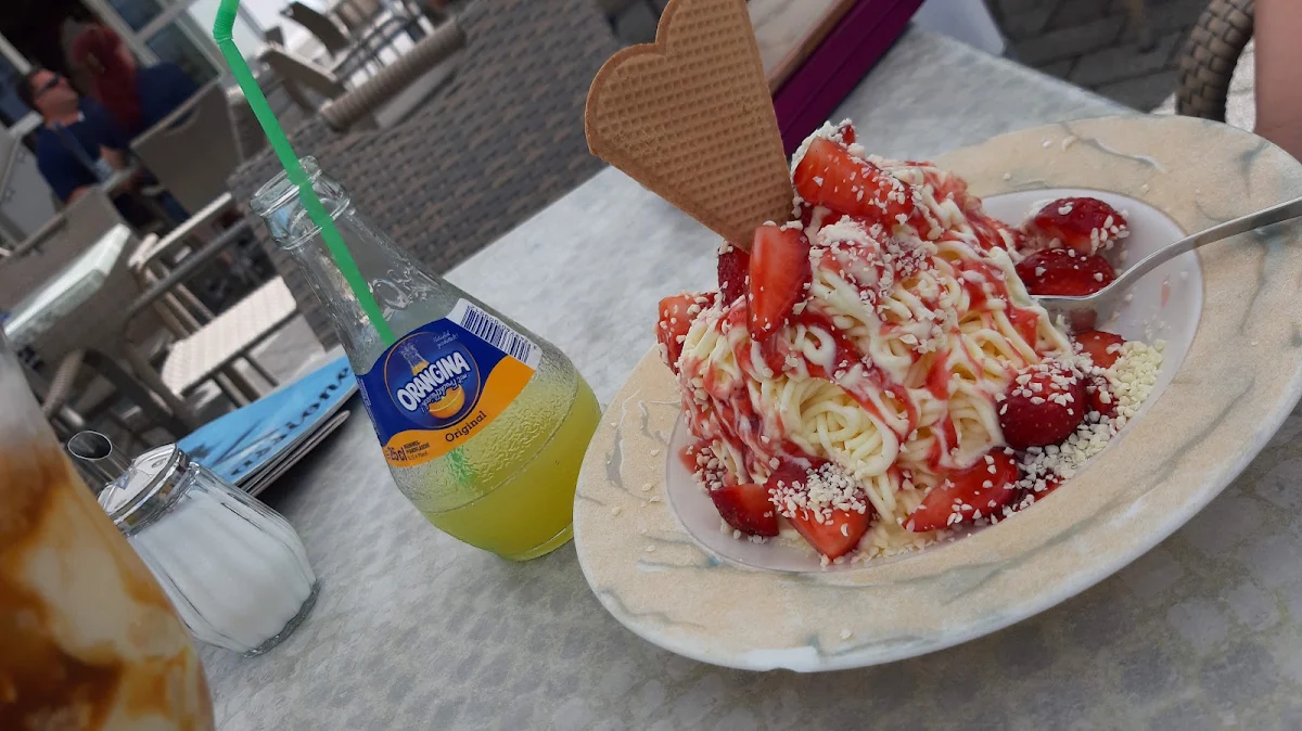 Spaghetti Eis
