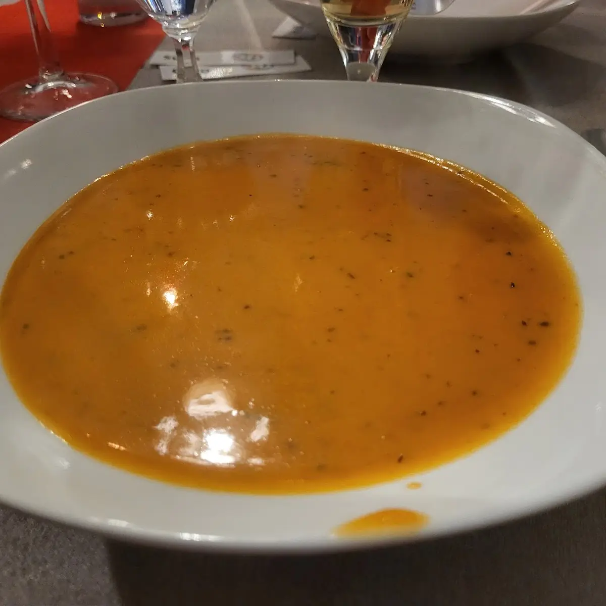 Suppe, Restaurant Sport- und Bürgertreff Surheide für Feierlichkeiten in Bremerhaven
