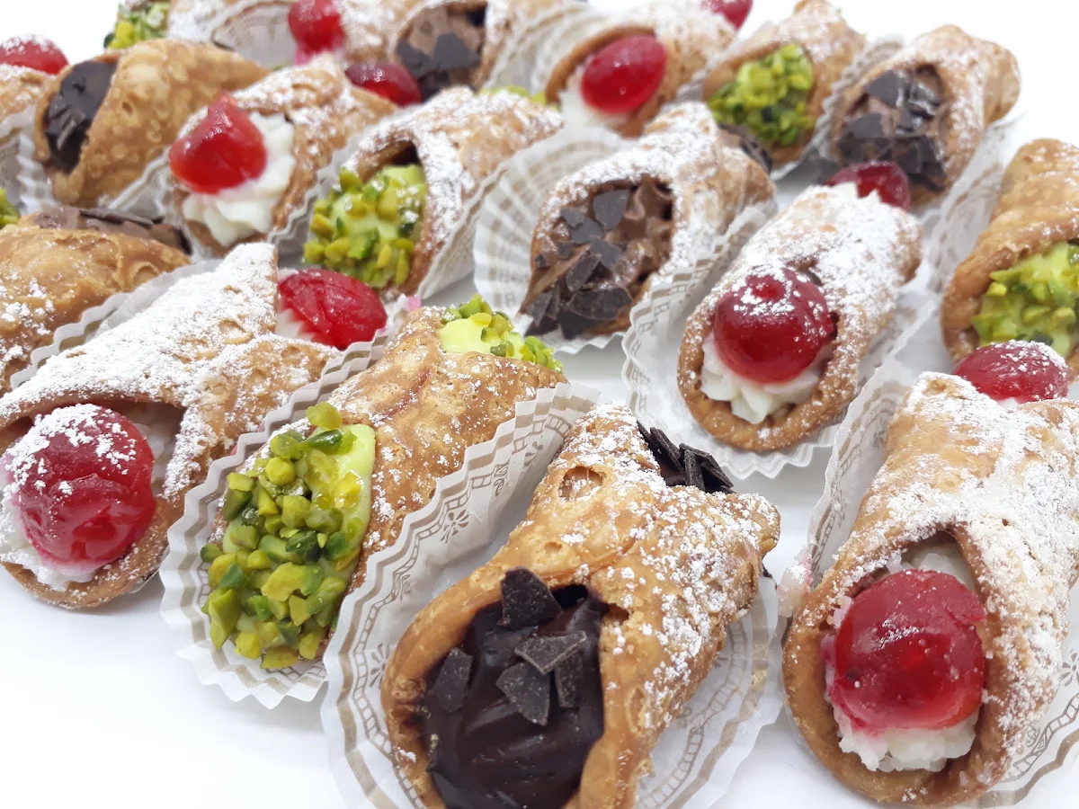 Highlights, Café La Sfogliatella