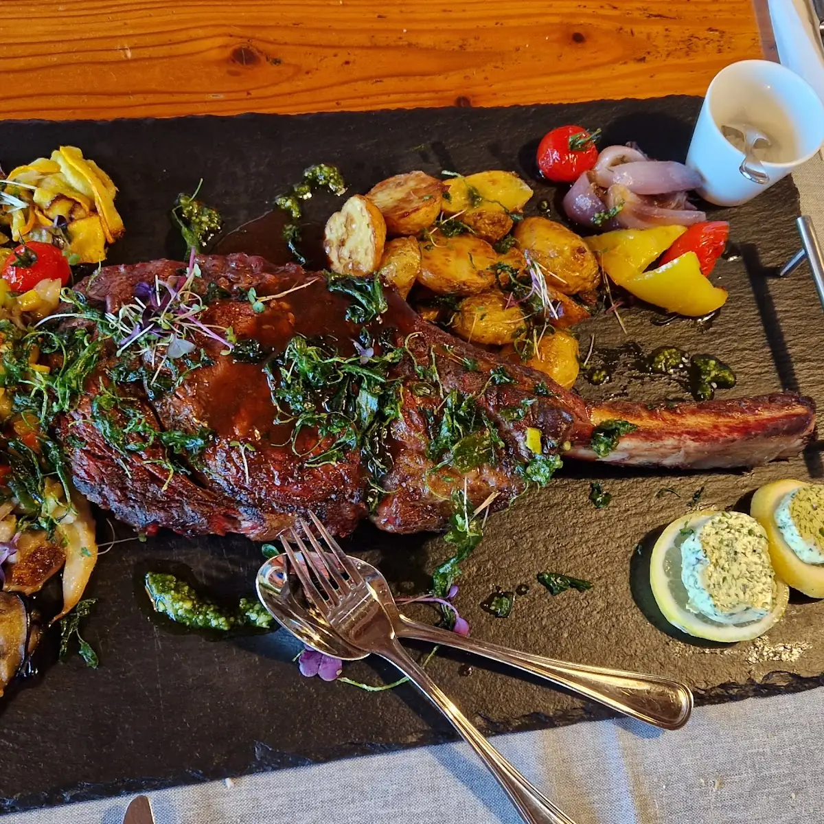 Tomahawksteak