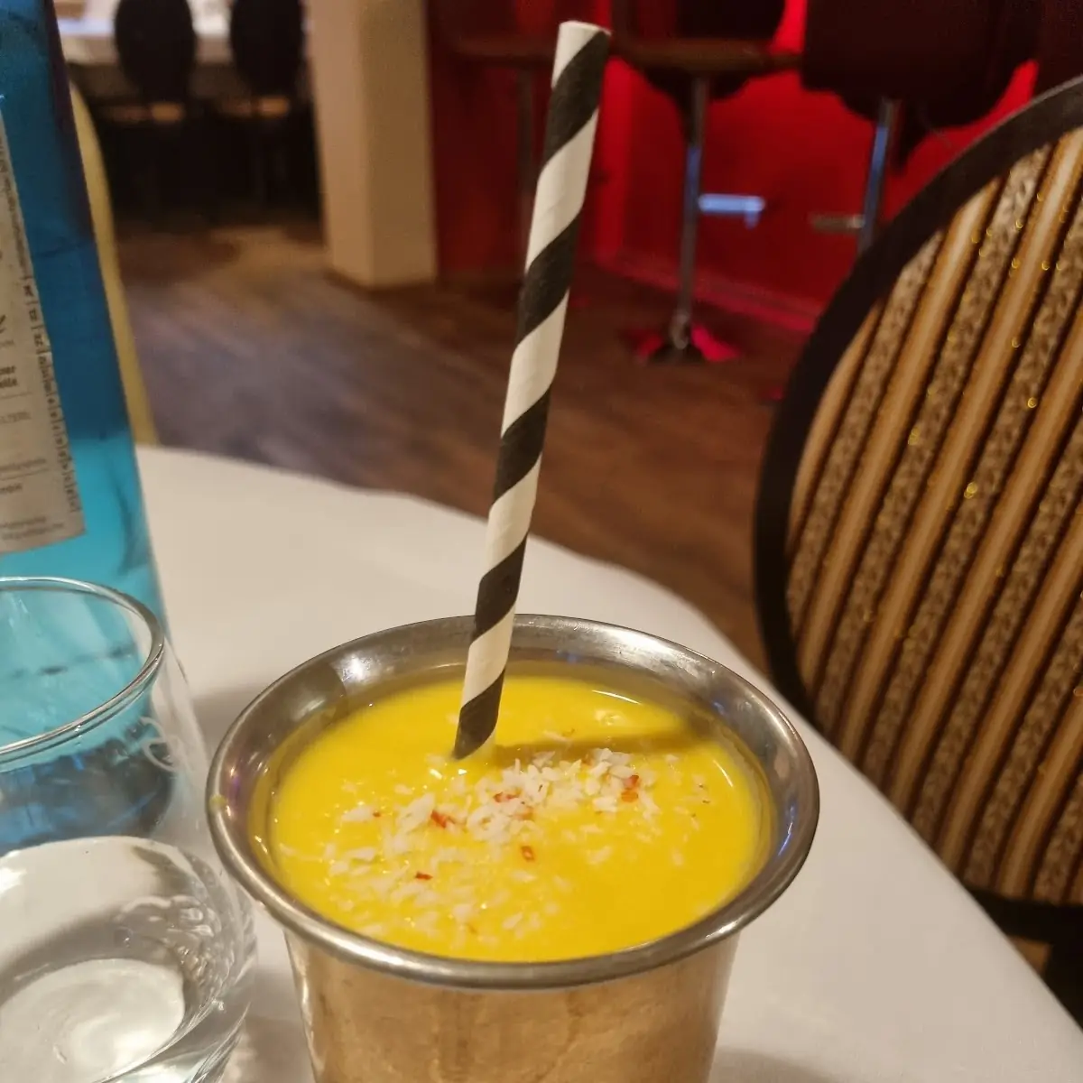 Mango-lassi