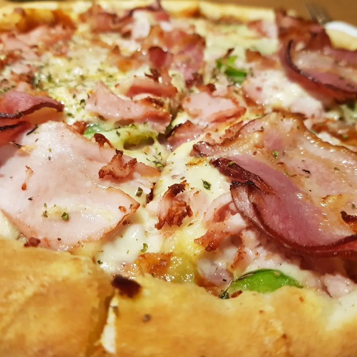 Pizza Mit Käserand