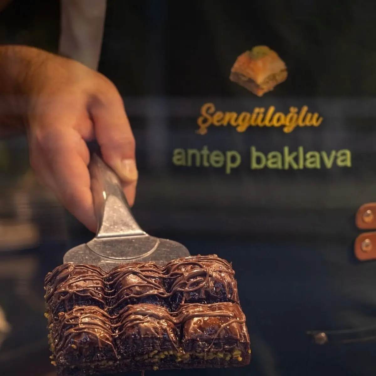 Schoko Baklava, Şengüloğlu Antep Baklava