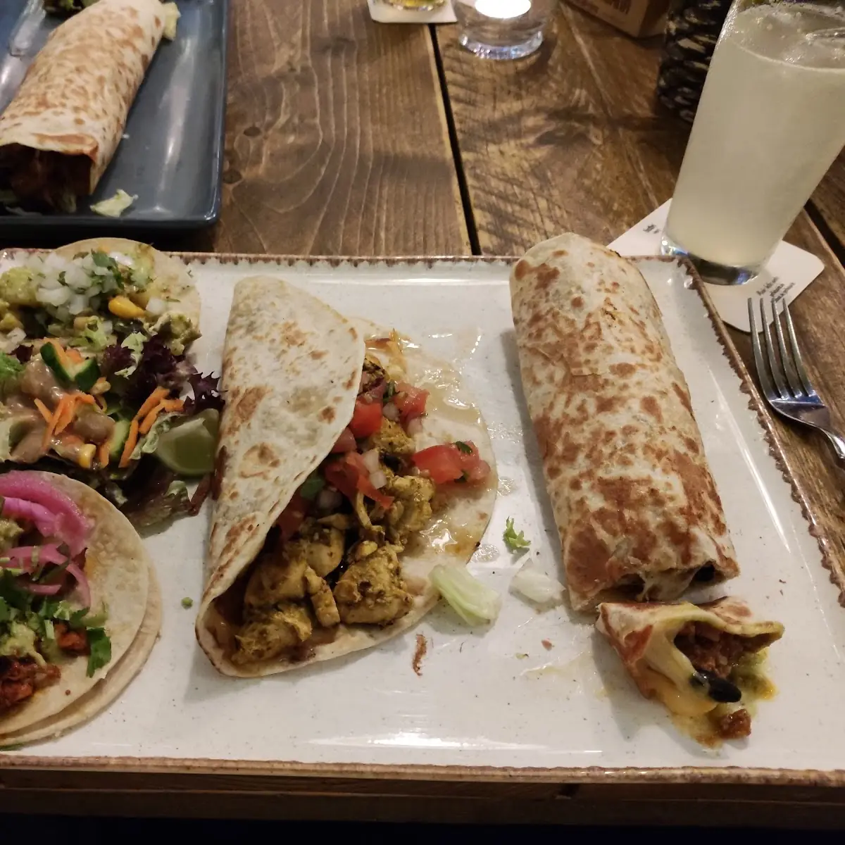 Mix De Botanas, Casita Mexicana