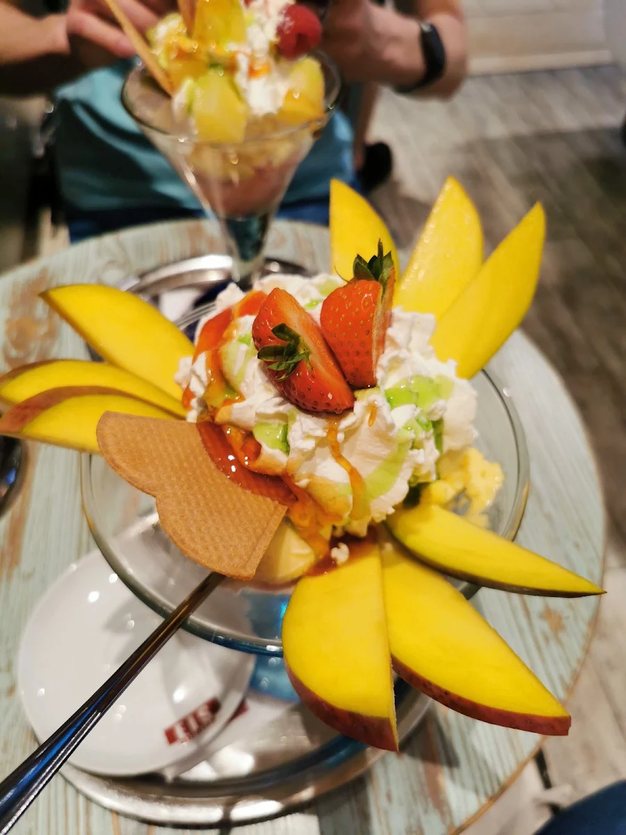 Mango Eisbecher