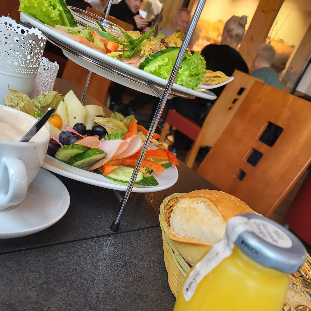 Saft, Grünlers Backstube