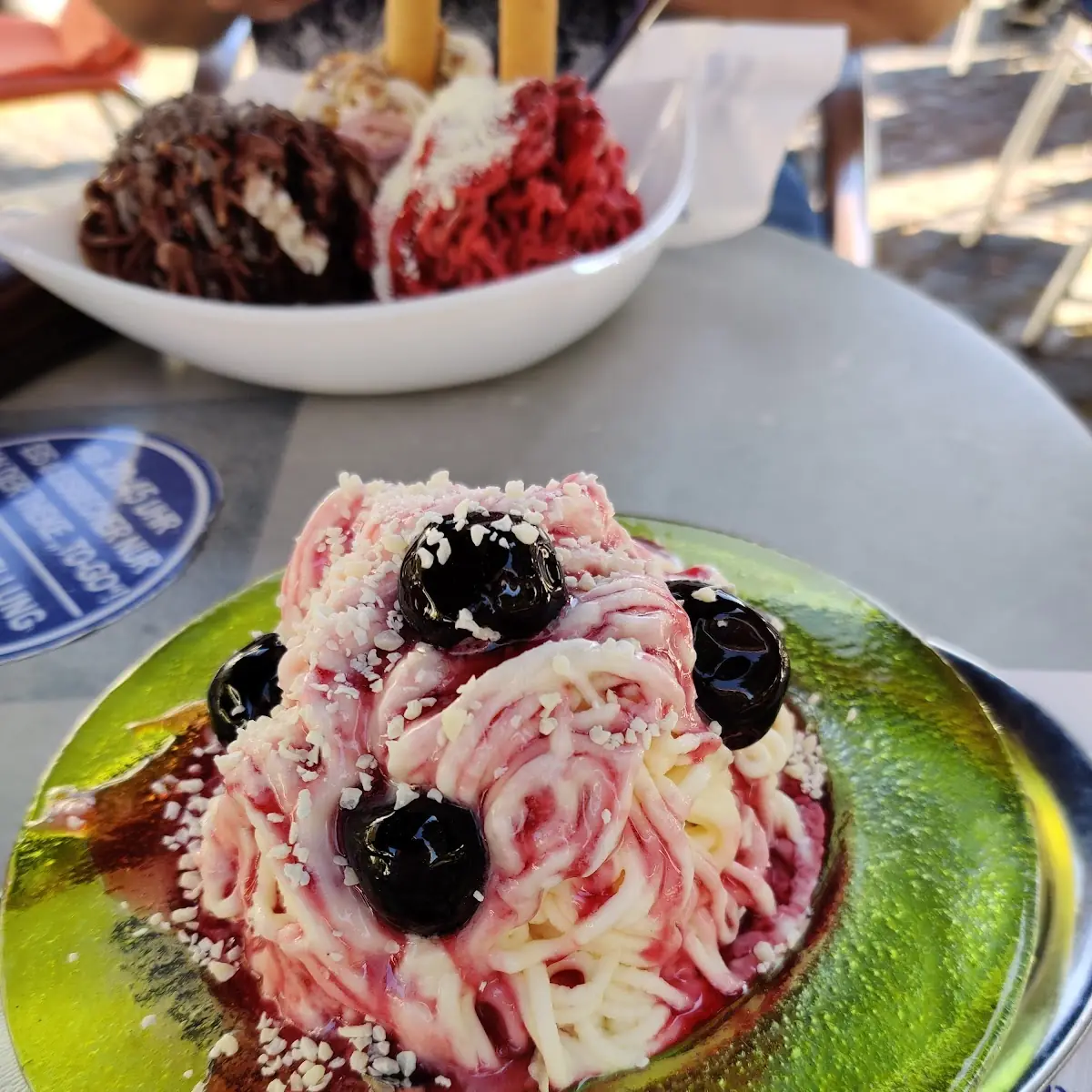 Spaghetti Eis Kirsch
