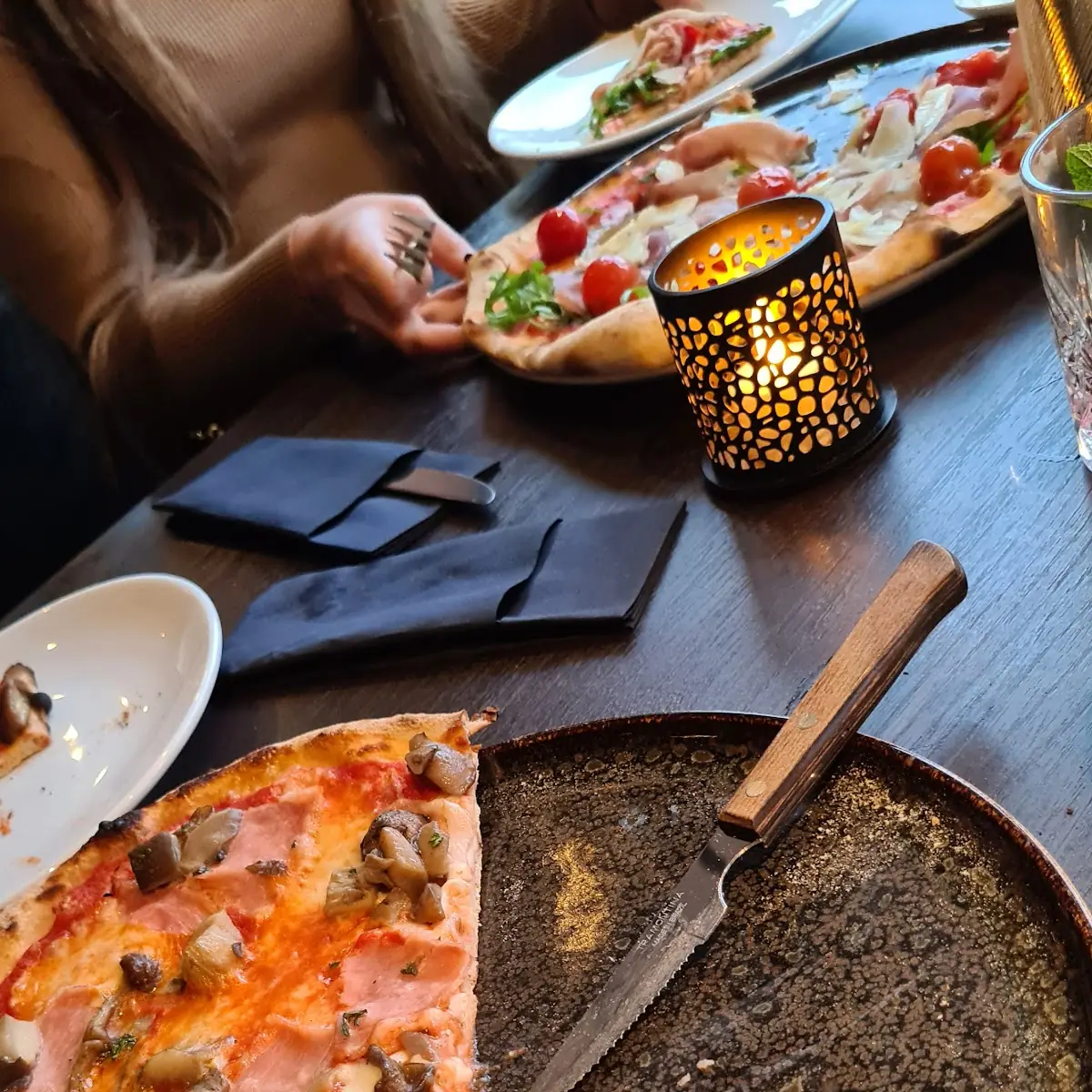 Highlights, Restaurant Deja Vu im Sombea