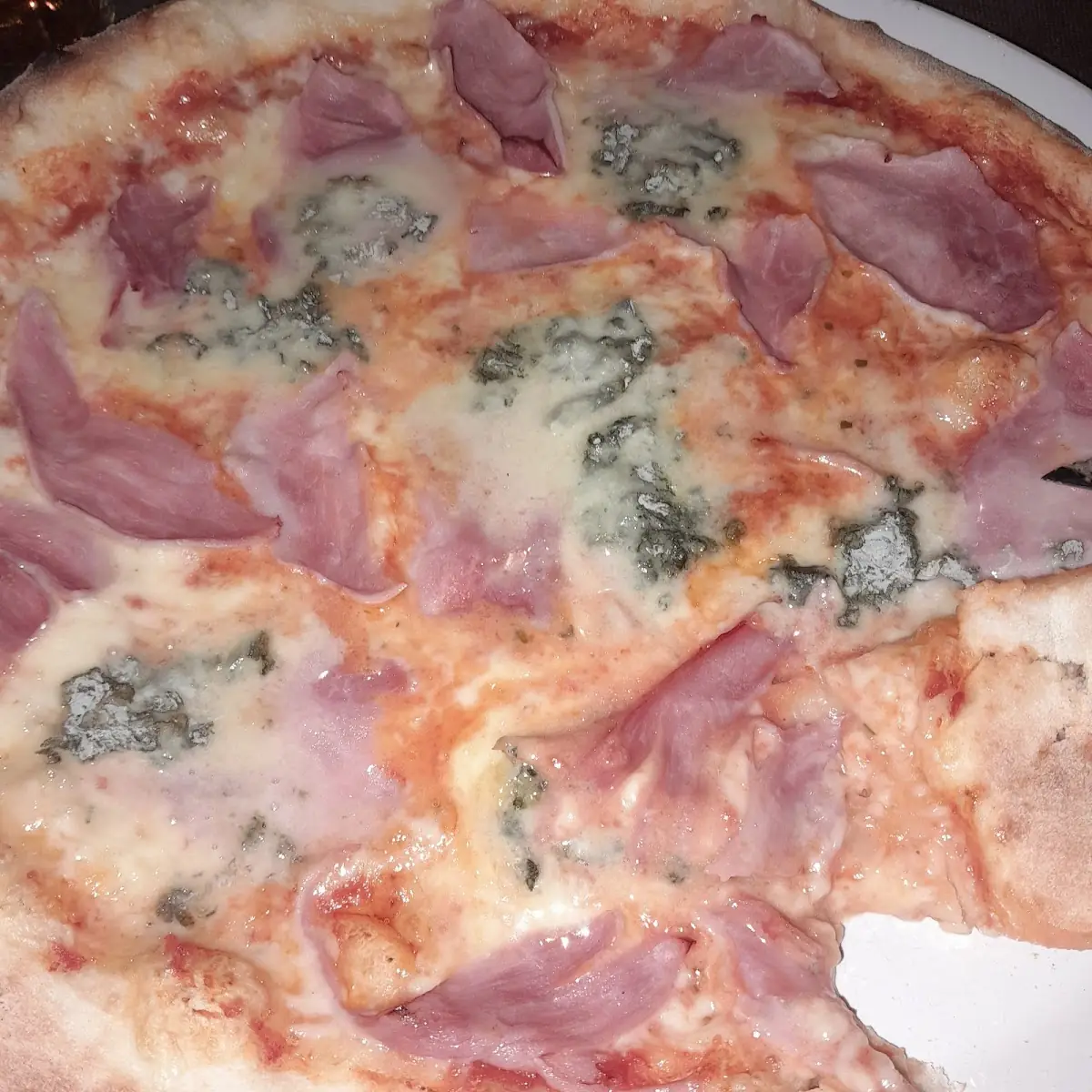 Pizza Giulia