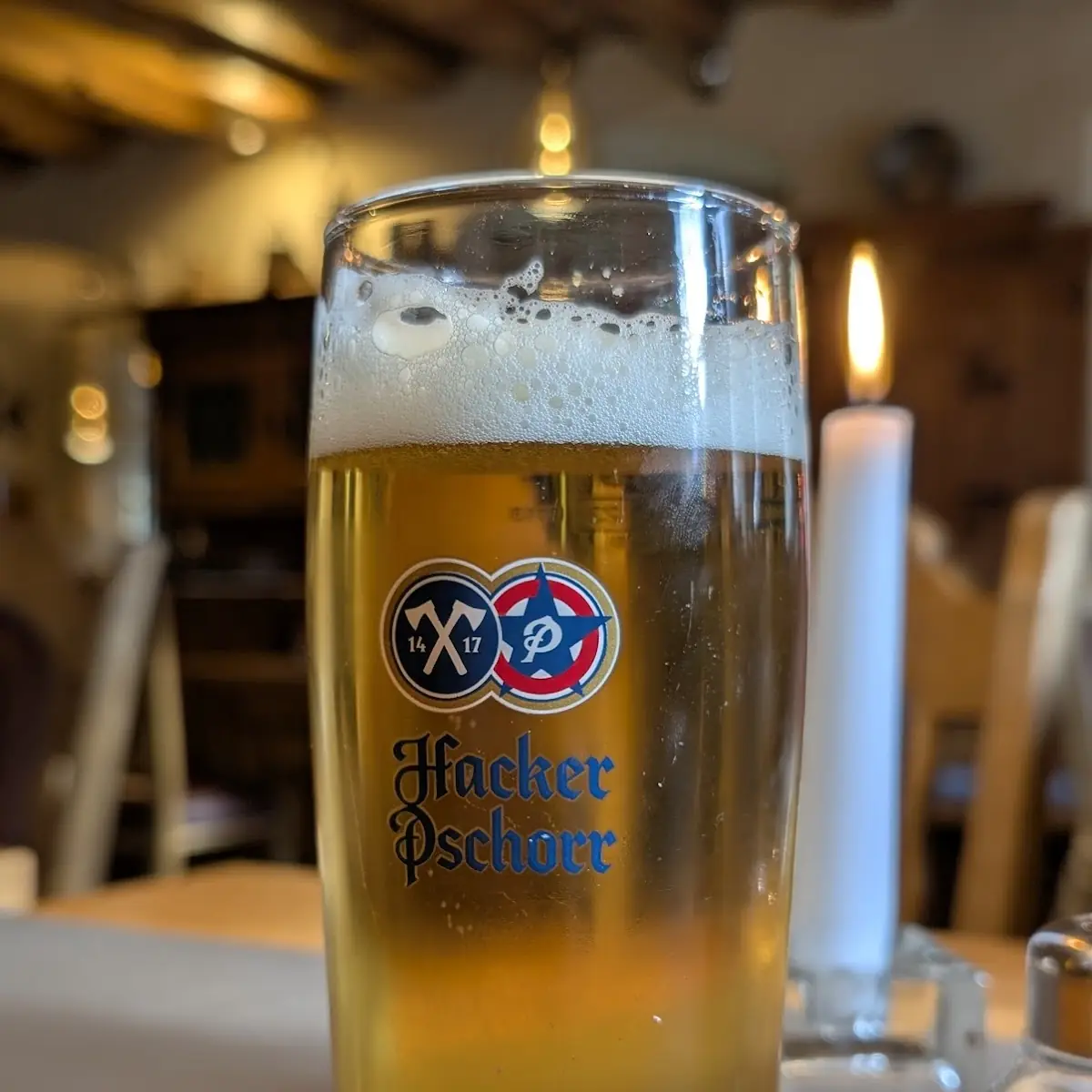 Helles Hacker Pschorr