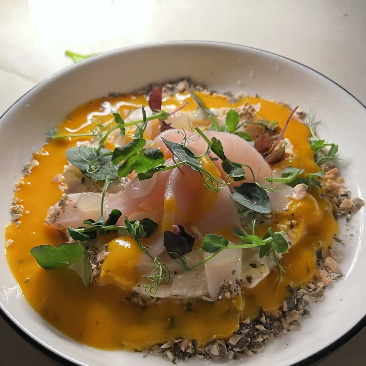 Hamachi Sashimi, BAR TATAR in der Schreiberei