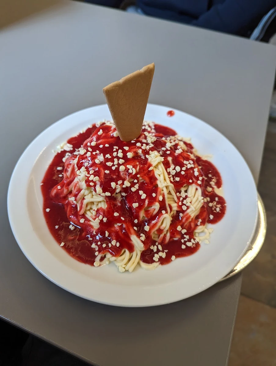 Spaghetti Eis