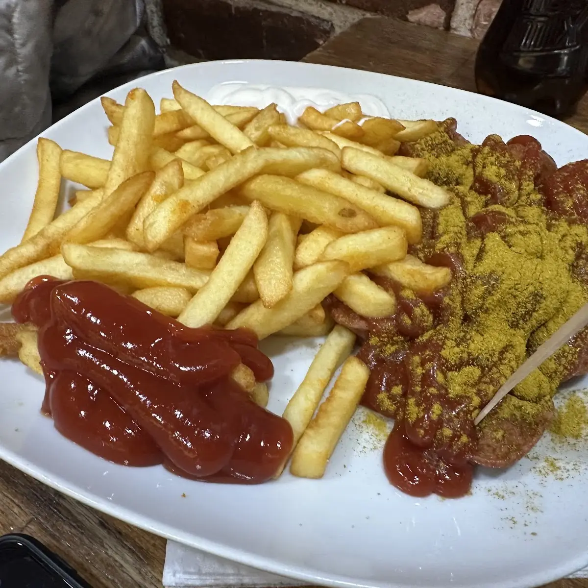 Carrywurst, 7 Days Gemüse Kebab & Burger