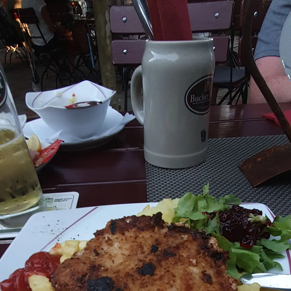 Cordon Bleu Mit Pommes
