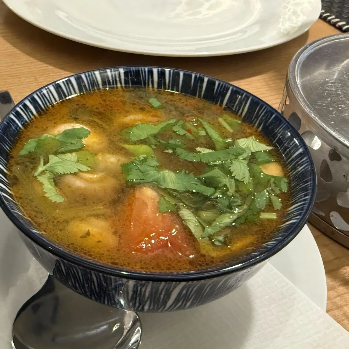 Tom Yum, Thung Thong Thai Restaurant