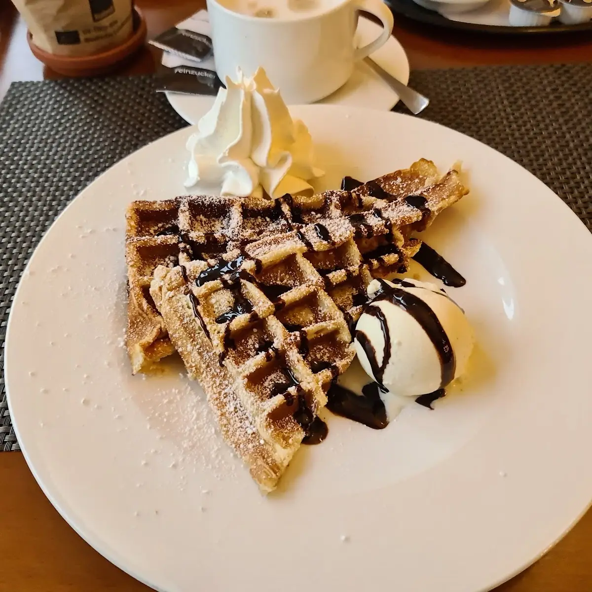 Waffel Mit Eis