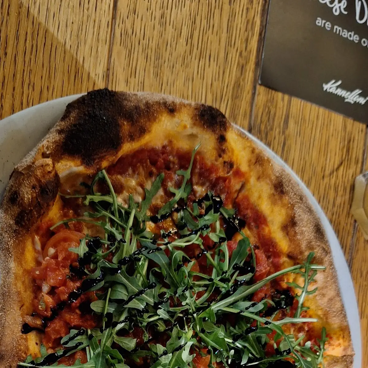 Pizza Bruscetta