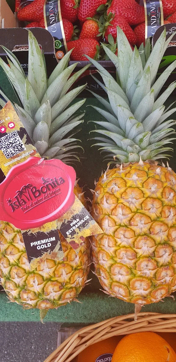 Pineapple, Annas Caffè Point