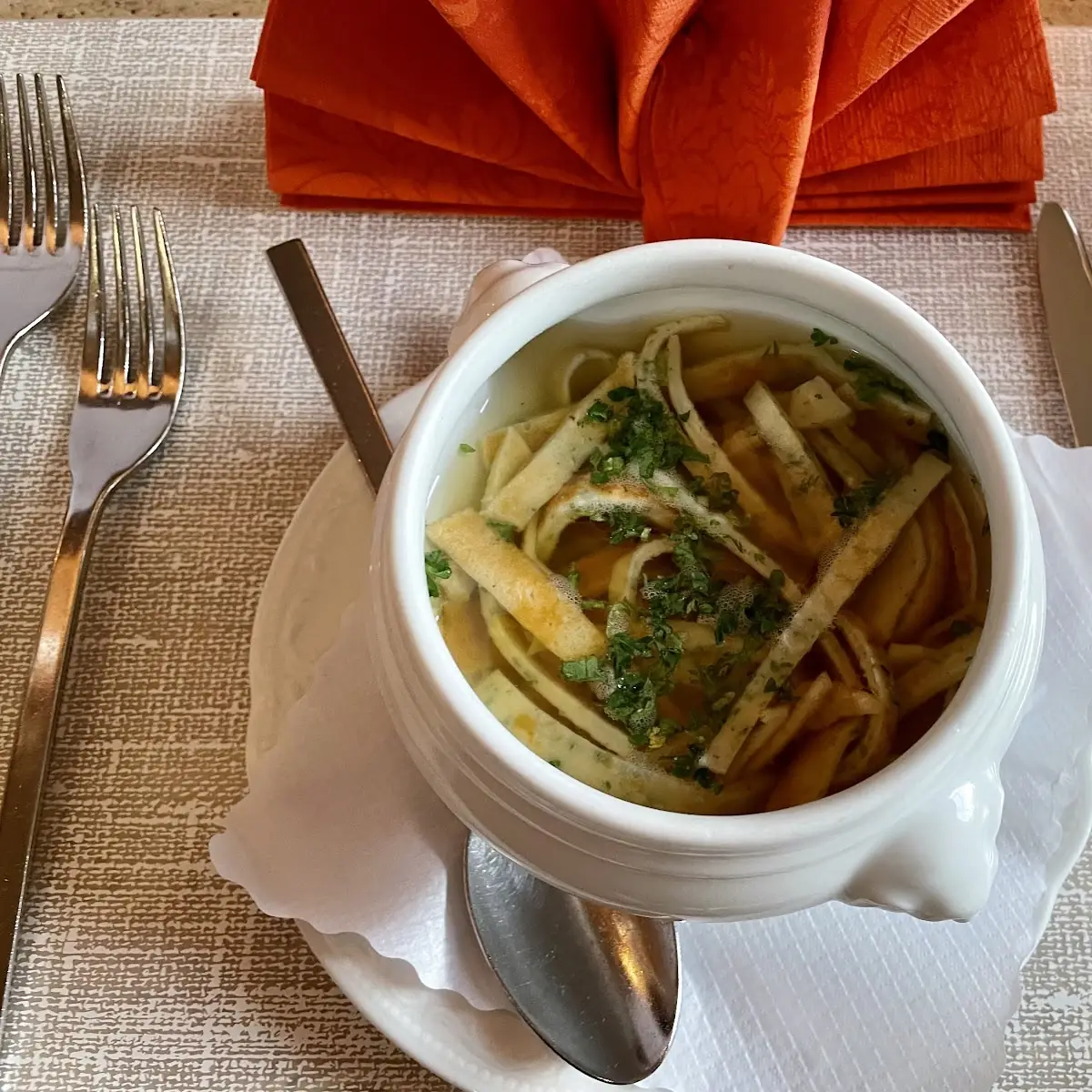 Flädle Suppe